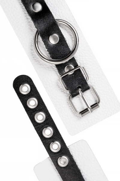Наручники Pecado BDSM, с одним ремешком с люверсами