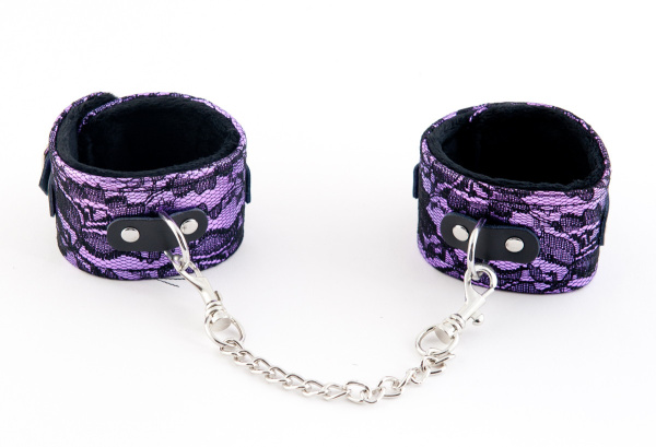 Оковы на ноги (кружевные),TOYFA Marcus пурпурные, 46 см